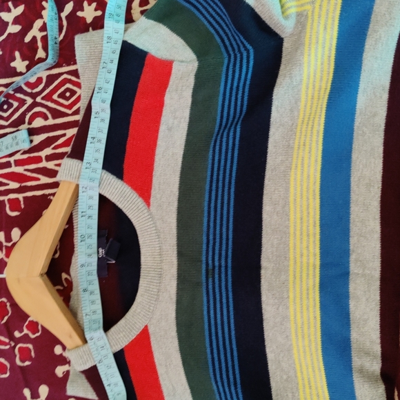 Gap Sweater - Picture 6 of 8